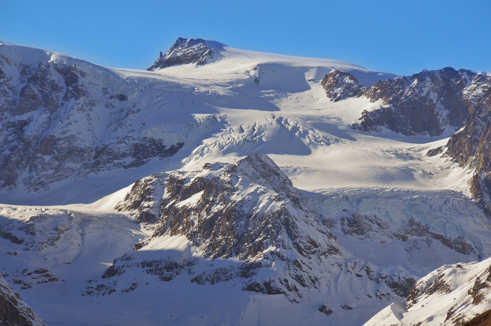 Pronađena tijela pet nestalih skijaša u švicarskim Alpama