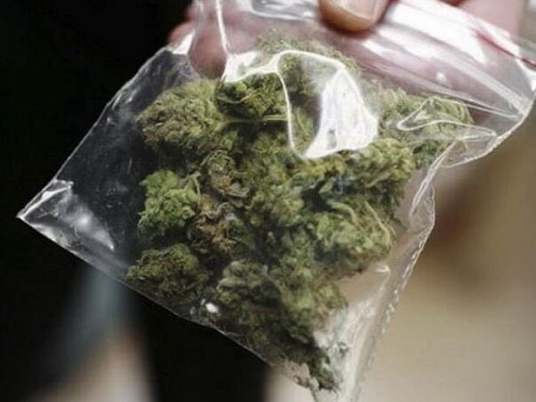 Pronađeni cannabis, speed i digitalna vaga, dvije osobe pod istragom