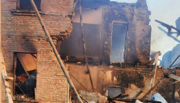 Pronađeno 200 tijela u podrumu srušene stambene zgrade u Mariupolju