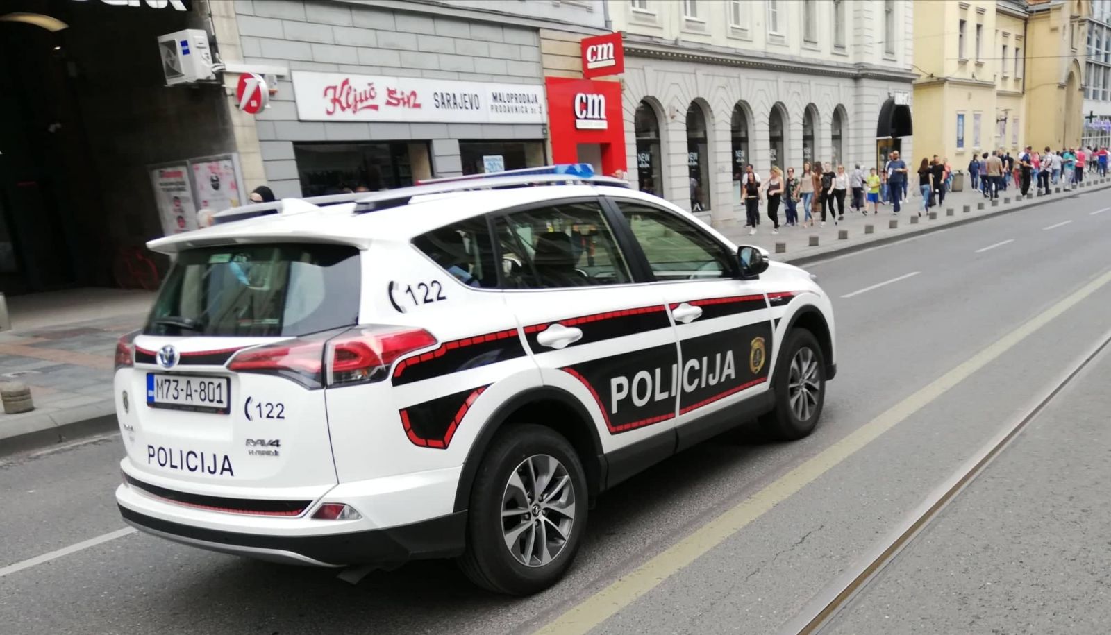 Pronađeno tijelo žene na Grbavici, sumnja se na samoubistvo