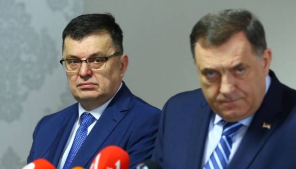 Propao Dodikov plan sa Tegeltijom u UN-u