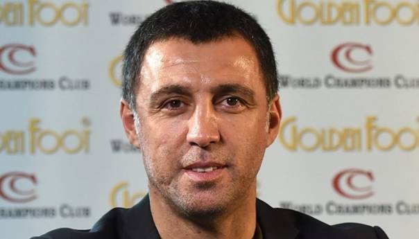 Propast Hakana Sukura, legende turskog nogometa