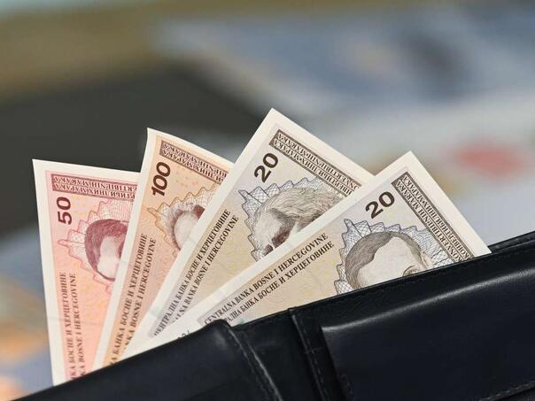 Prosječna neto plata u FBiH u januaru 2025. iznosila 1.546 KM, bruto plata 2.414 KM