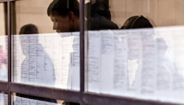 Prošle godine u BiH 15,7 posto nezaposlenih odnosno 401.846 osoba