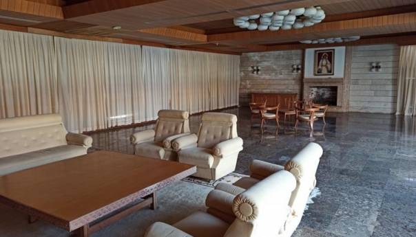 Prostrana i jednostavna Titova vila u Igalu dašak prošlog vremena