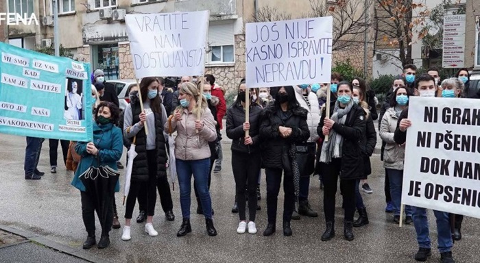 Prosvjedna šetnja zdravstvenih radnika HNK-a 