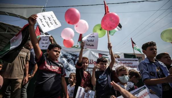Protest palestinske djece u Gazi protiv izraelske blokade