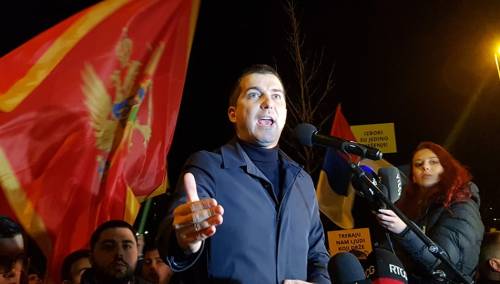Protest protiv formiranja manjinske vlade