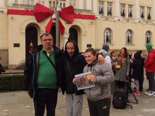 Protest u Banjaluci: Gladni smo za Božić, a novac se troši na Lepu Brenu