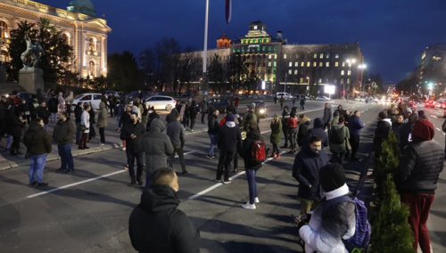 Protest ugostitelja u Beogradu protiv novih mjera Kriznog štaba