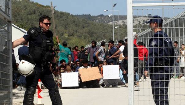 Protesti na grčkim otocima protv migrantskih logora