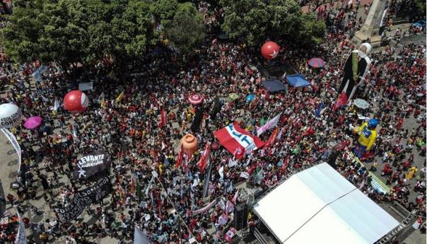 Protesti širom Brazila, hiljade građana traže Bolsonarov opoziv