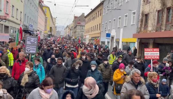 Protesti u Austriji protiv korona mjera