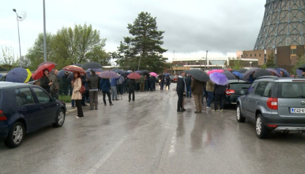Protesti u Gacku: Sve više umrlih od malignih bolesti