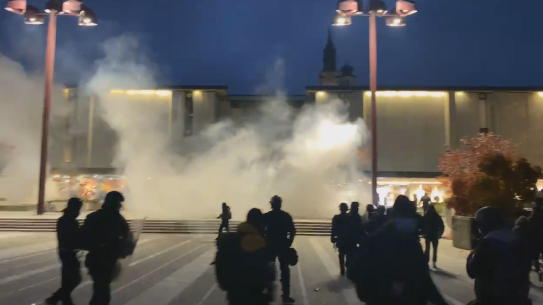 Protesti u Ljubljani: Sukob demostranata i policije
