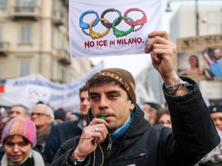 Protesti u Milanu uoči ceremonije otvaranja Olimpijskih igara