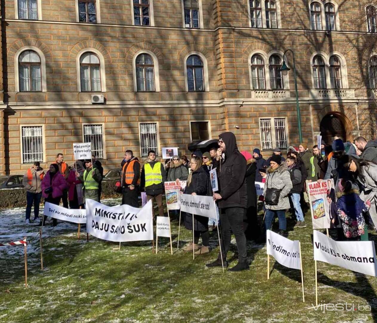 Protesti u Sarajevu: Mladi traže veće subvencije za kupovinu stana
