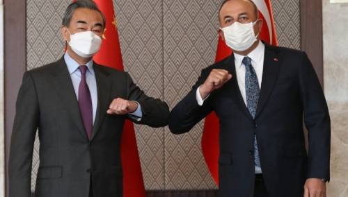 Protesti Ujgura u Turskoj zbog posjete kineskog ministra