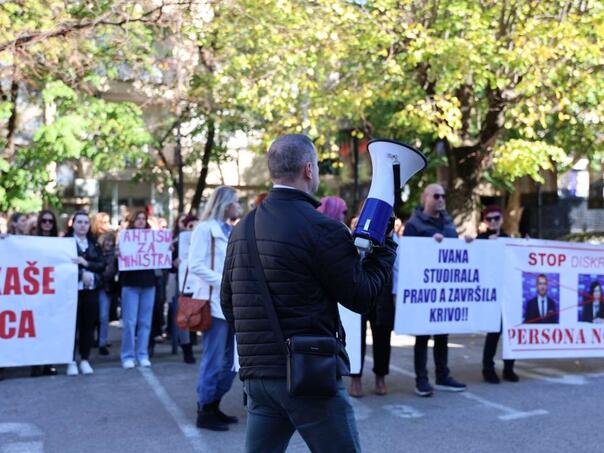 Protestna šetnja radnika zaposlenih u zdravstvu u HNK najavljena za utorak