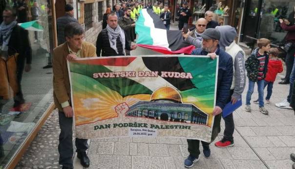 Protestna šetnja u Sarajevu za narod Palestine
