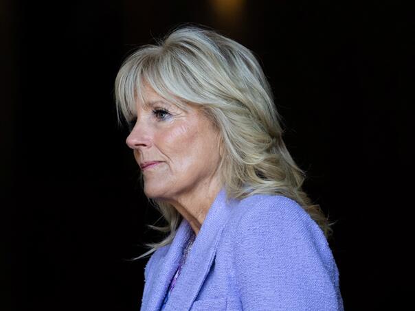 Prva dama Jill Biden testirana pozitivna na COVID-19