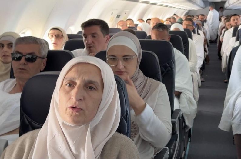 Prva grupa bh. hadžija stigla u Saudijsku Arabiju, večeras obavljaju umru