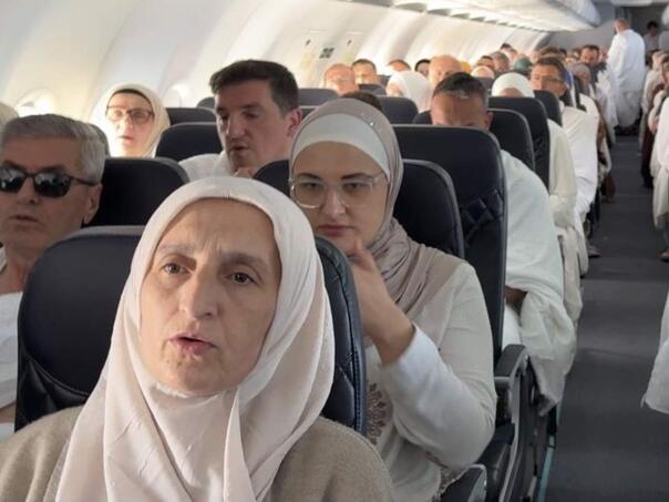 Prva grupa bh. hadžija stigla u Saudijsku Arabiju, večeras obavljaju umru