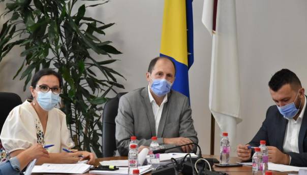 Prva transverzala: Kreće uklanjanje objekta "kasarna"