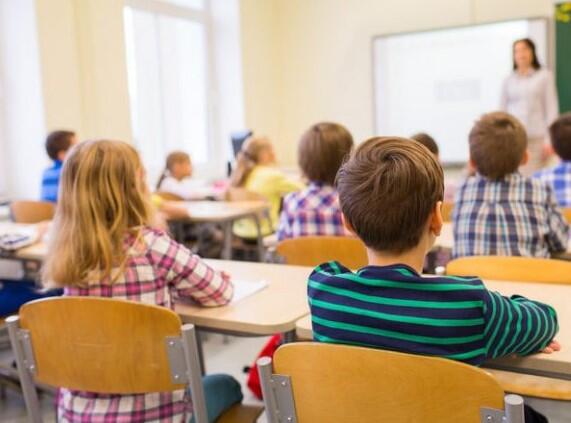 Prvašići u Ljubuškom, Posušju i Širokom Brijegu dobivaju po 200 KM