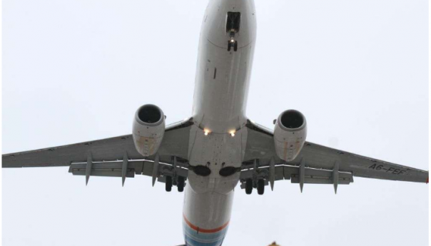 Prvi komercijalni let kineskog putničkog aviona C919