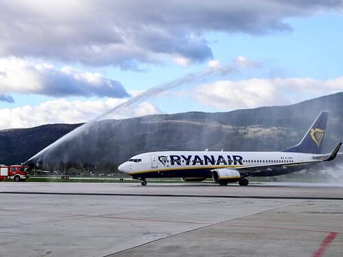 Prvi let Ryanaira za Sarajevo: Iz Geteborga sletjela 194 putnika