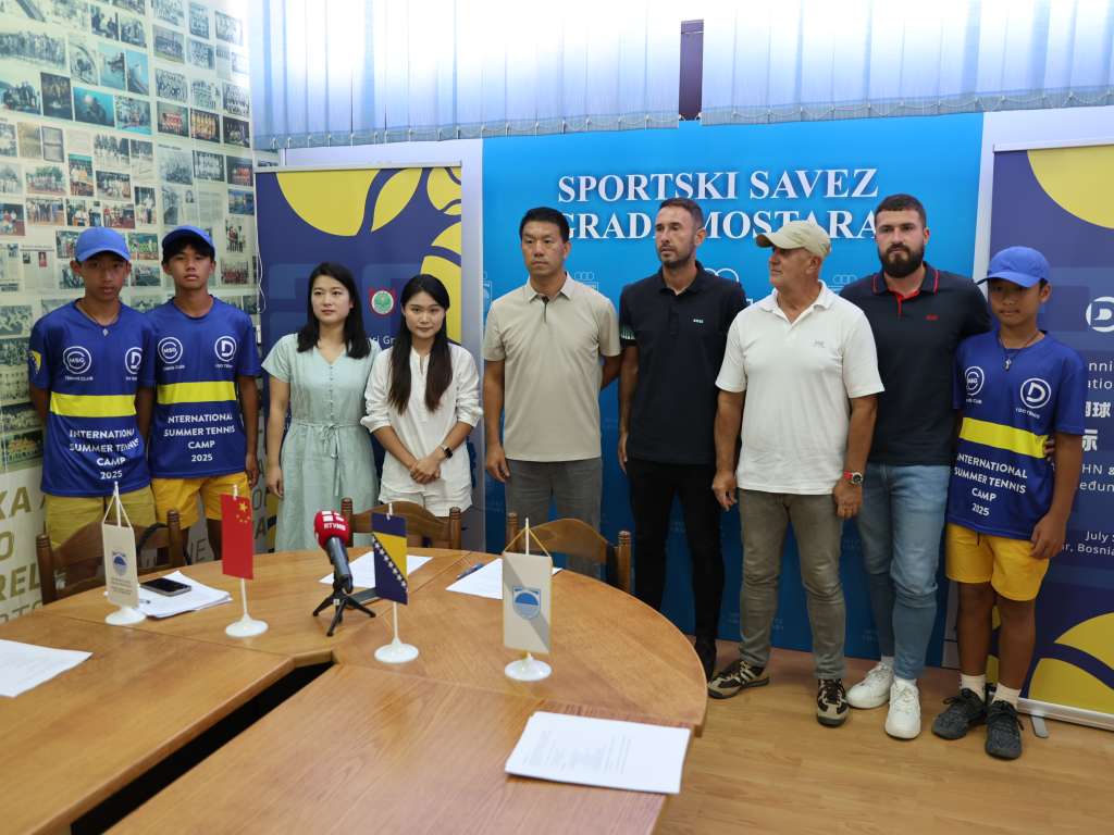 Prvi međunarodni ljetni teniski kamp u Mostaru donosi nove prilike za mlade sportiste