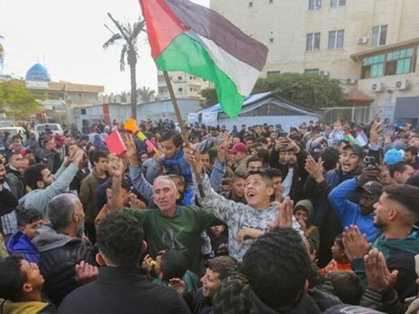 Prvi Palestinci pušteni iz zatvora, Izrael im brani slavlje