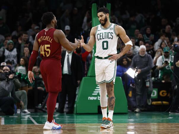 Prvi poraz Clevelanda u sezoni, Knecht predvodio Lakerse do pobjede