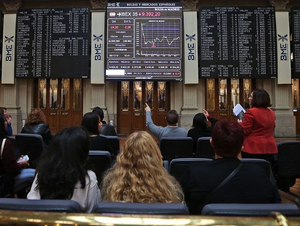 Prvi rezultati Trumpovih carina: Azijske berze pale, dolar oslabio