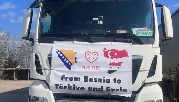 Prvi šleper Pomozi.ba stigao na odredište u Tursku