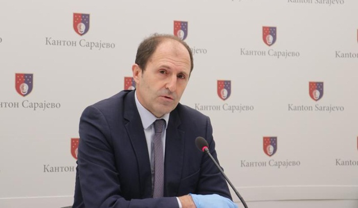 Prvi smo isplatili naknade za radnike, transparentno pomažemo privredi i zdravstvu