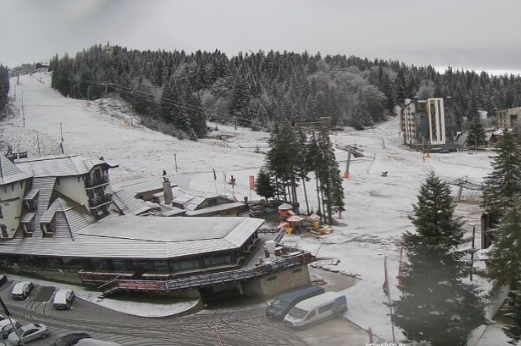 Prvi snijeg zabijelio vrhove planina oko Sarajeva