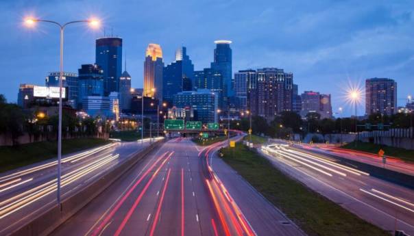 Prvi veliki grad u SAD-a koji je dozvolio ezan za svih pet namaza