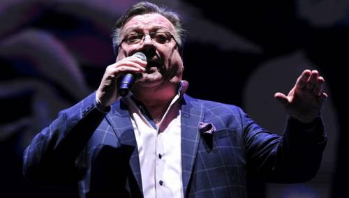 Prvi veliki koncert nakon početka pandemije u BiH održat će Halid Bešlić