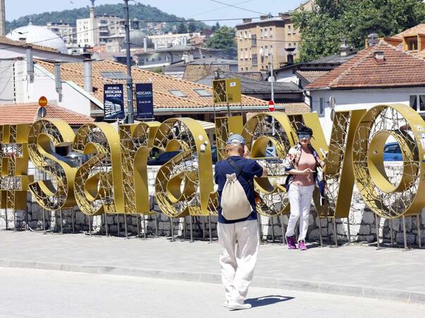 Prvo septembarsko jutro sa temperaturama od 9 do 19 stepeni, danas i do 30