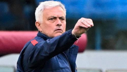 PSG zainteresiran za Mourinha