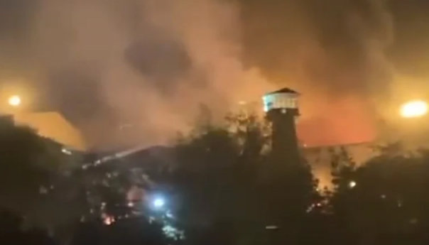 Pucnjava i požar u zloglasnom zatvoru u Iranu