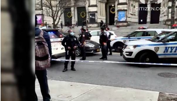 Pucnjava ispred crkve na Manhattanu, ima ranjenih