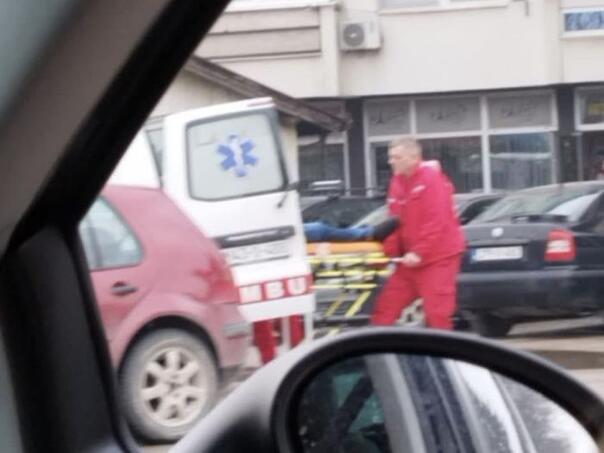 Pucnjava ispred Općinskog suda u Živinicama, jedna osoba ranjena
