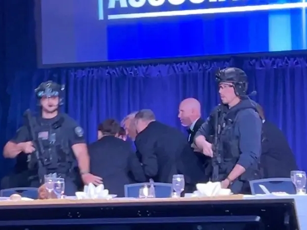 Pucnjava na večeri u Washnigtonu: Trump evakuisan