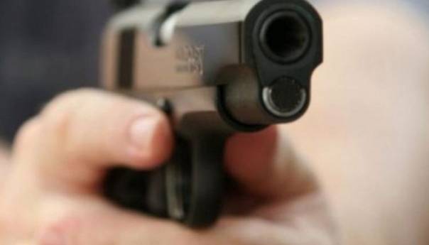 Pucnjava u Banjaluci: Jedna osoba ranjena, tri uhapšene