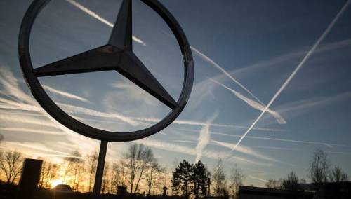 Pucnjava u fabrici Mercedesa u Njemačkoj