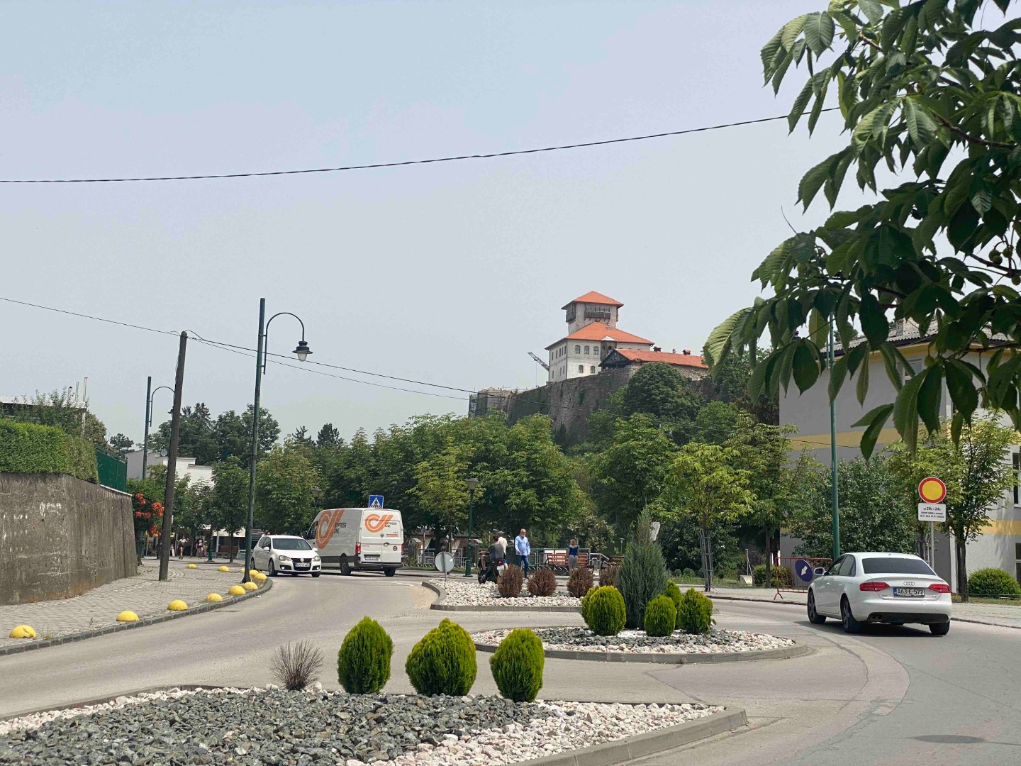 Pucnjava u Gradačcu: Ranjen muškarac, osumnjičeni uhapšen uz pomoć građana