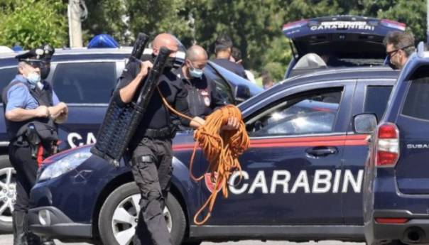 Pucnjava u Rimu: Napadač pucao u djecu i starca pa izvršio samoubistvo   